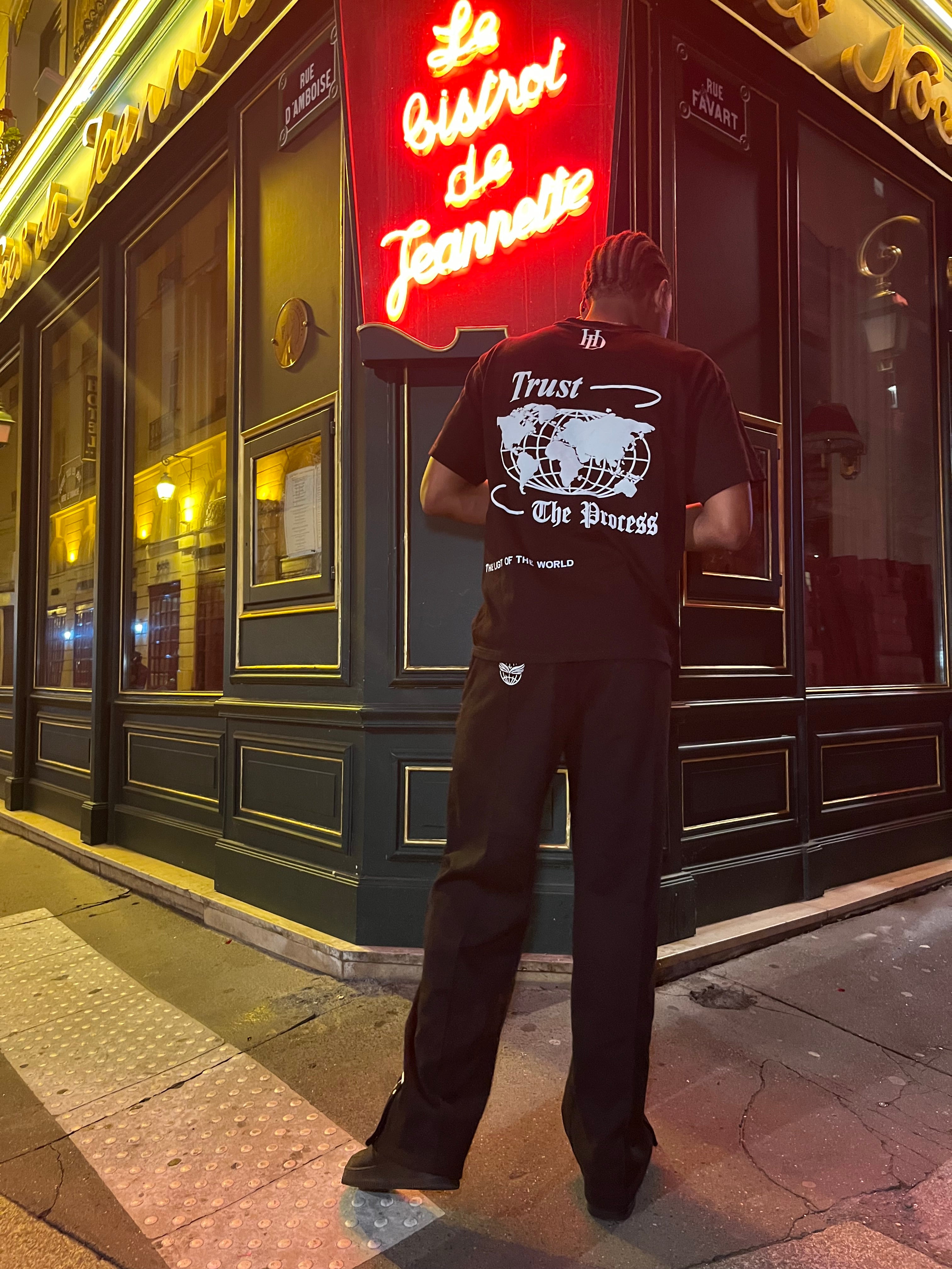 BUSINESSMAN - JOGGING